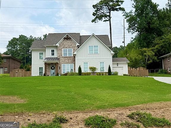 2nd image of 2143 Old Dallas Rd SW
