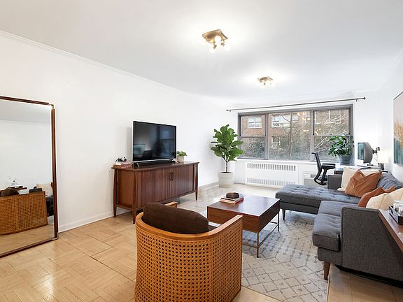 2nd image of 420 E 55th St APT 2M