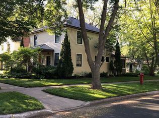 802 Myrtle St, Hudson, WI 54016