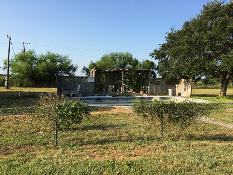 2nd image of 4887 County Road 30