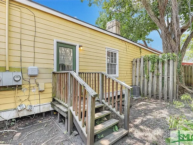552 - 554 E Macon St — Photo 18