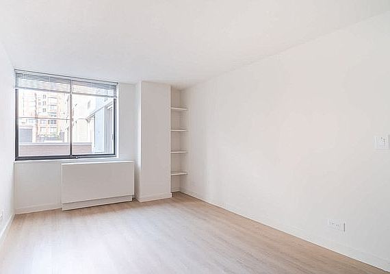 4th image of 730 Columbus Ave #9F