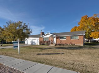 2132 W 800 N, Clinton, UT 84015