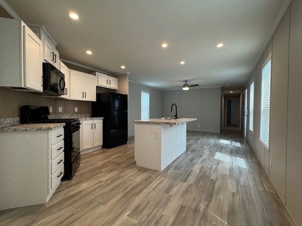 28714 Mapleleaf Dr #149