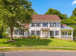 9434 Vernon Dr, Great Falls, VA 22066
