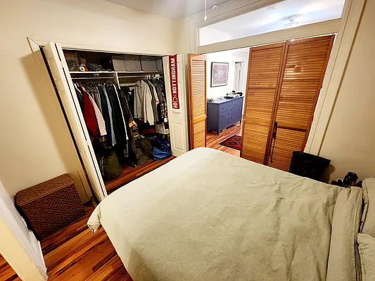 Rented by Brooklyn Property Group LLC | media 39