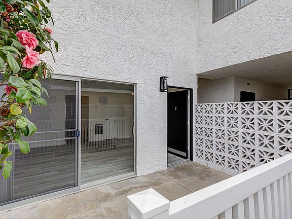 3rd image of 2758 Orange Ave #3
