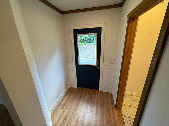 2nd image of 3953 Jack Pine Rd