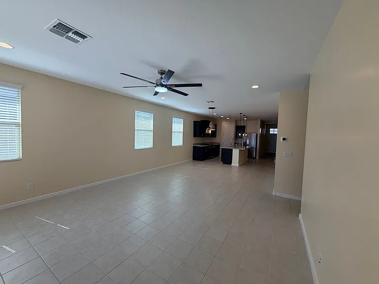 12571 W Country Club Trl — Photo 2