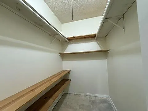 411 Buckboard Blvd — Photo 12