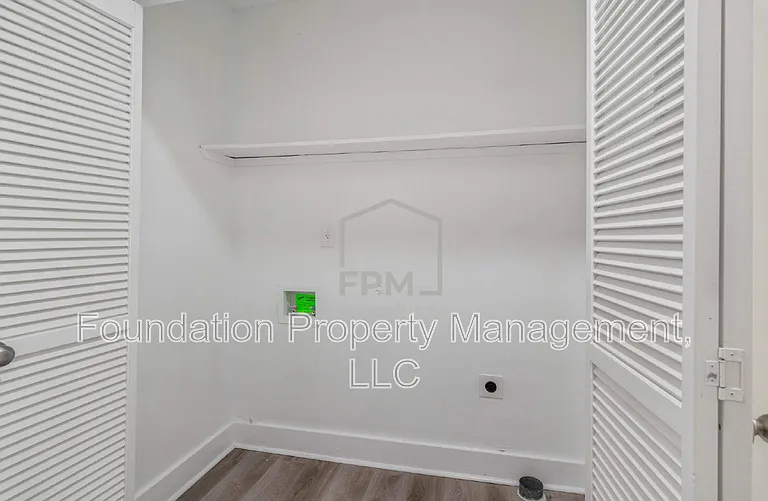 3749 Rhea Ave — Photo 20