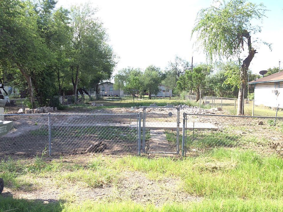 Lot 50’x140’