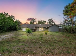 213 Lincoln Ave, Lehigh Acres, FL 33936