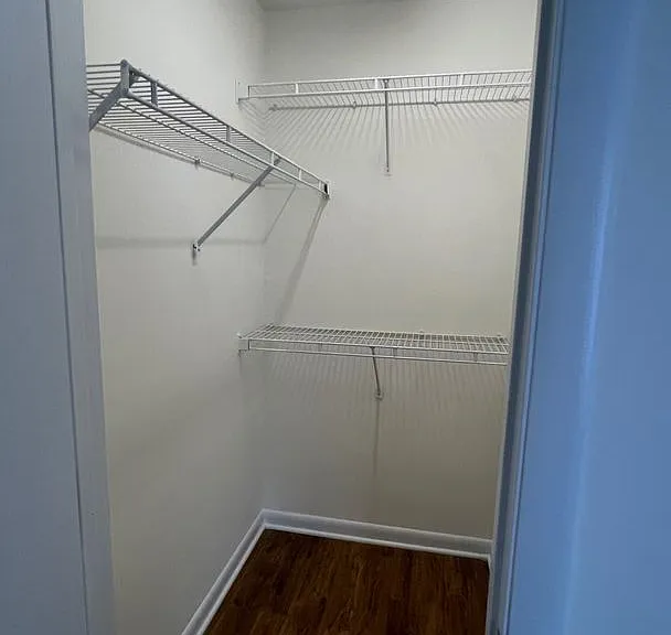 1411 Collegiate Cir #302 — Photo 19