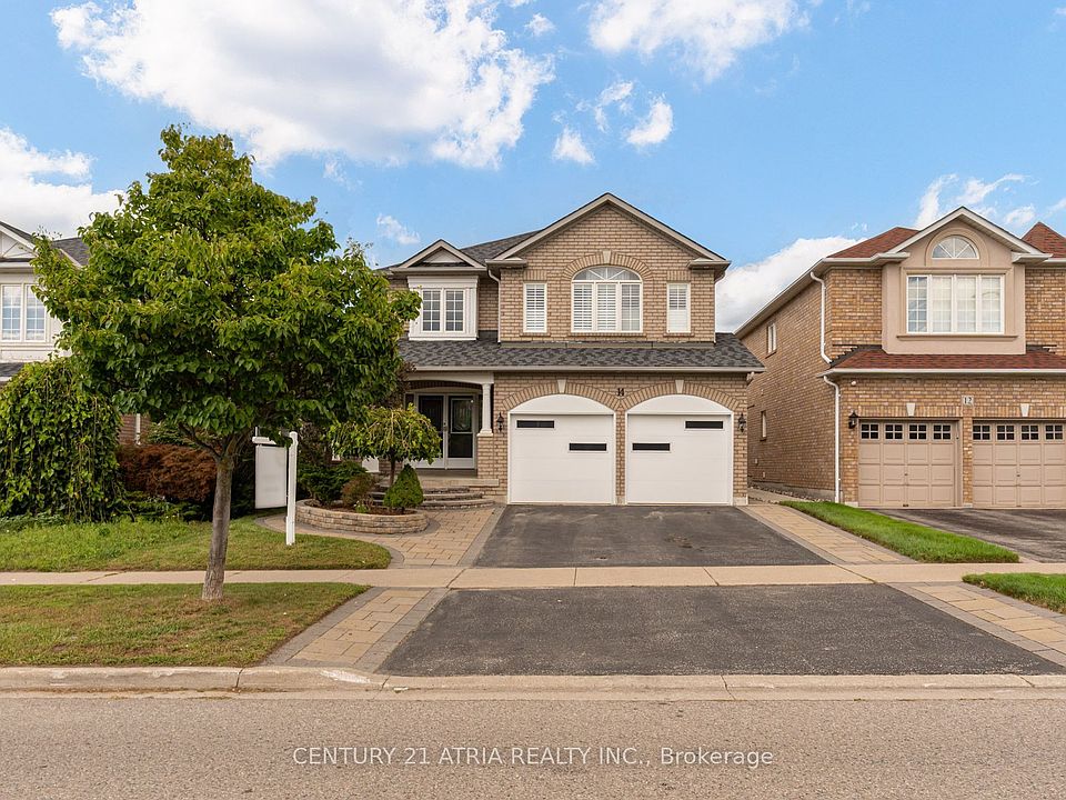 1st image of 14 Robert Attersley Dr W