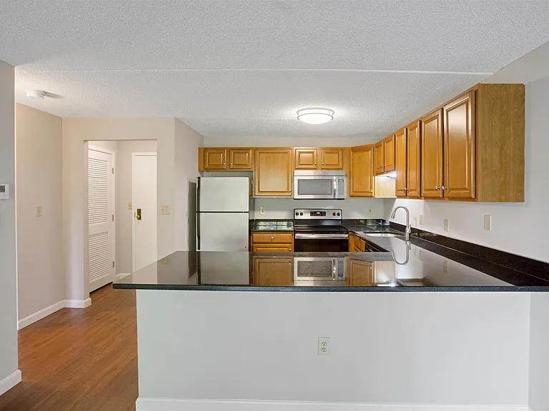 Andover Place Apartment Homes — Photo 12