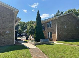 240 Breckenridge Ln APT 3, Louisville, KY 40207