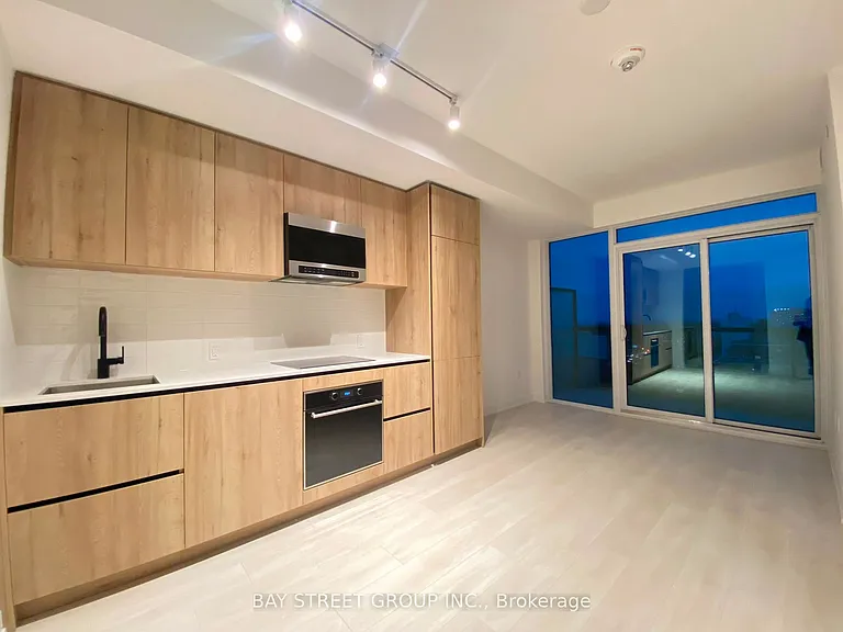 127 Broadway Ave #1501 — Photo 5