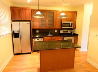 1501 N Hudson Ave #A, Chicago, IL 60610