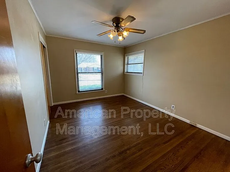 2622 S 74th East Ave — Photo 6