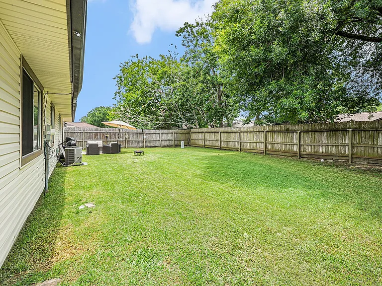 2513 Harpers Ferry Dr — Photo 26