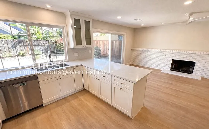 2865 Glen Heather Dr — Photo 8