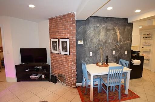 2nd image of 21 Columbia St