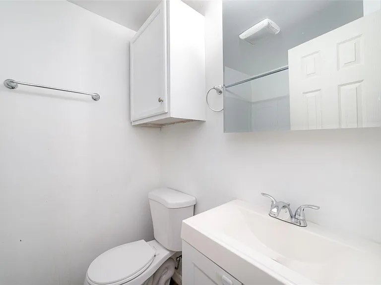 1309 Jefferson St #B — Photo 5