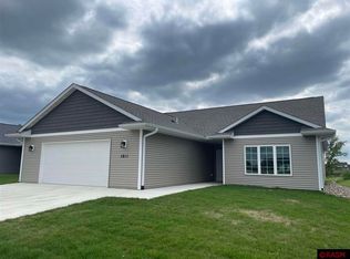 1811 Indigo Trl, Mankato, MN 56001