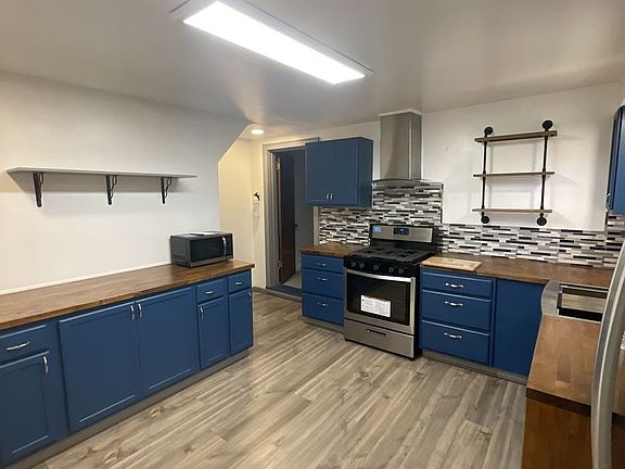 5th image of 1818 Westmont Ave #1820
