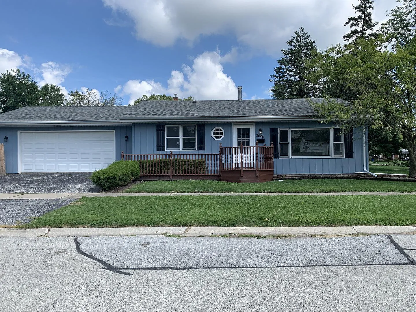 3646 Halsted Blvd photo 1