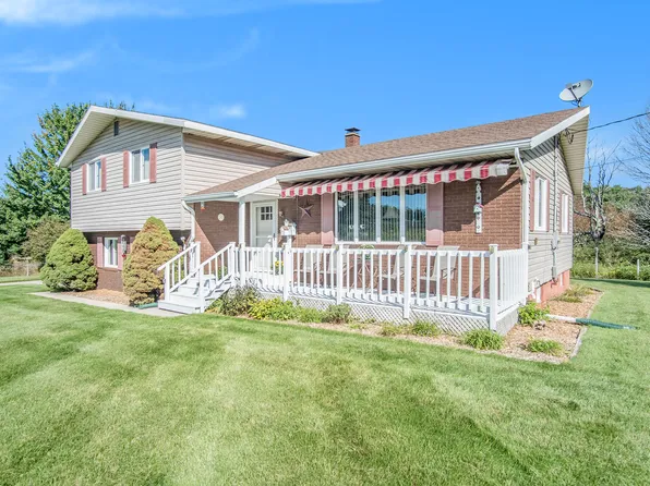 6120 W Meinert Rd, Montague, MI 49437