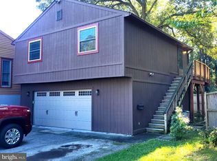 7829 Bertha Rd, Pasadena, MD 21122