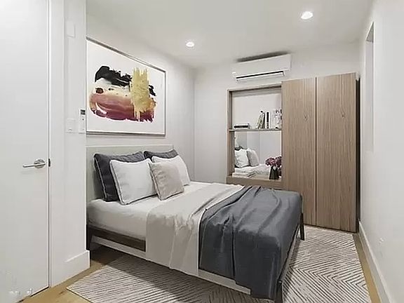 4th image of 151 Ludlow St APT 8