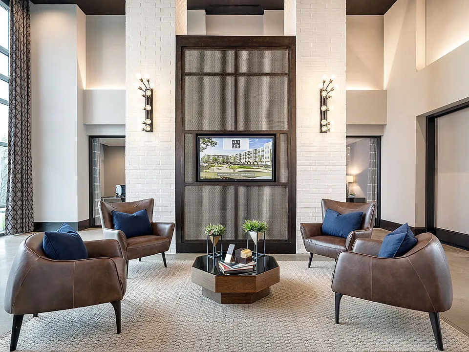 Clubhouse - Welcome!