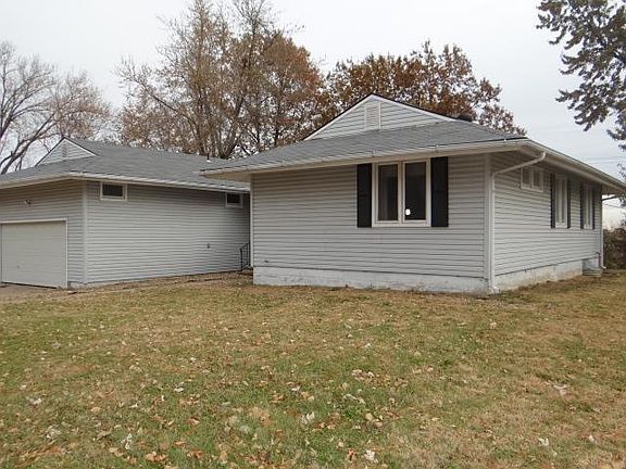 3rd image of 2029 N 104th Ter