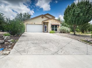 1004 Creswell Ln, Kerrville, TX 78028