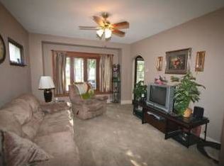 3436 S 15th Pl, Milwaukee, WI 53215