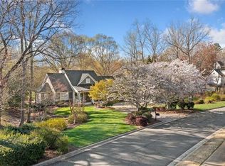 4054 Hickory Fairway Dr, Woodstock, GA 30188