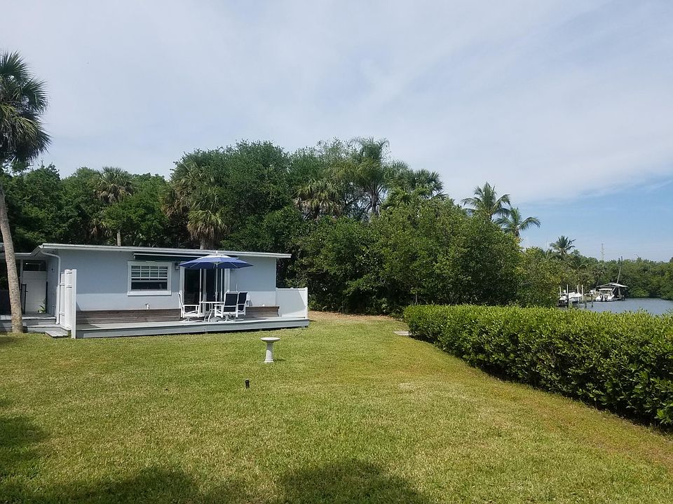 1st image of 971 Pirate Cove Ln