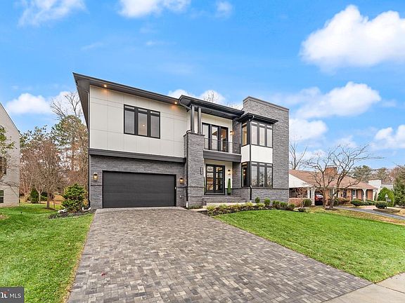 5th image of 6539 Fairlawn Dr