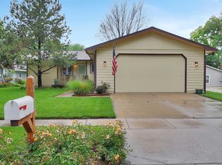 219 S College Ave, Mulvane, KS 67110