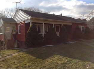 15 Cherry Hill Rd, Middlefield, CT 06455