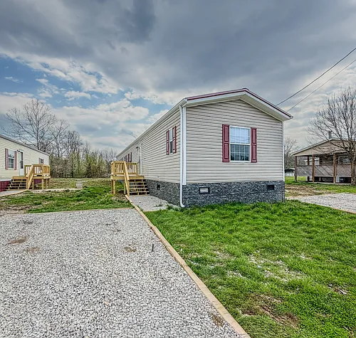 64 Richardson Ln Photo 1