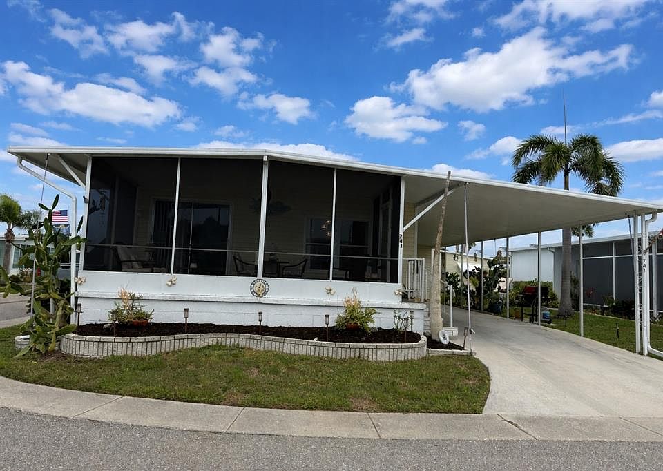 1st image of 741 Iris Dr