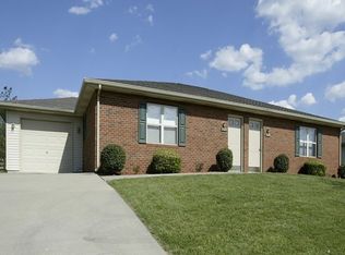 10763 Oak Blvd, Lawrenceville, IL 62439