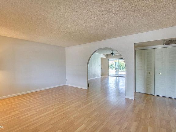 2nd image of 2234 W Del Oro Cir