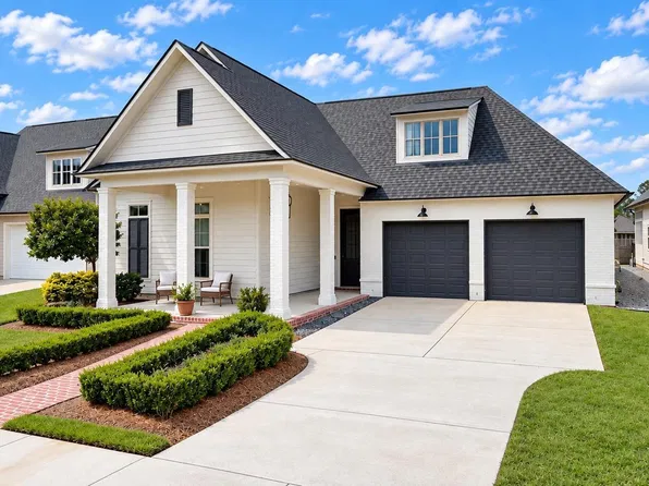 1533 Sugar Cane Ln, Baton Rouge, LA 70810