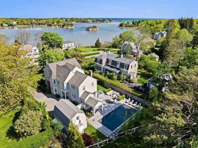 11 Beach St, Cohasset, MA, 02025