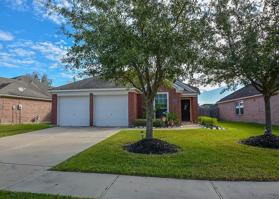 1st image of 7311 Chasegrove Ln